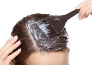 الأسباب المحتملة لتباين مسامات الشعر