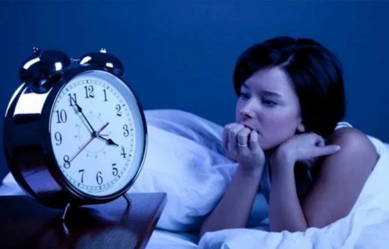 ما هي مخاطر النوم لأقل من 5 ساعات يوميا على الصحة؟