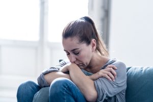 أعراض الإكتئاب لدى النساء