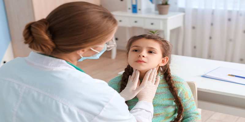 تشخيص سرطان الغدة الدرقية لدى الأطفال