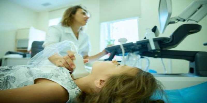 طرق اكتشاف سرطان الغدة الدرقية باكرا