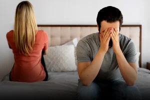 هل تختلف أعراض الإكتئاب بين الرجال والنساء ؟