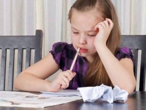 كيفية استكشاف معاناة طفلك من اضطراب عسر الرياضيات