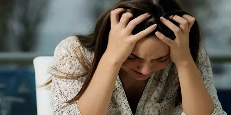 لماذا النساء أكثر عرضة للصداع الناتج عن نقص الحديد؟