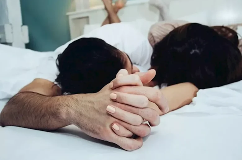 ماذا يحدث للجسم عند بلوغ النشوة الجنسية ؟