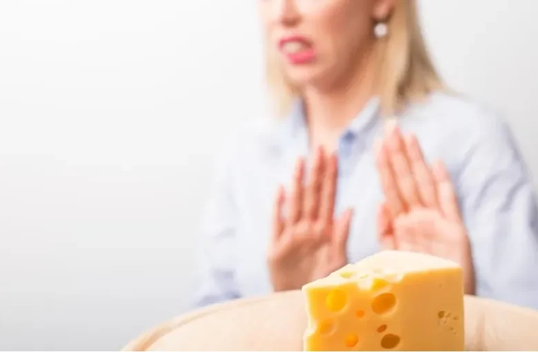 تناول الجبن قبل موعد النوم مباشرة
