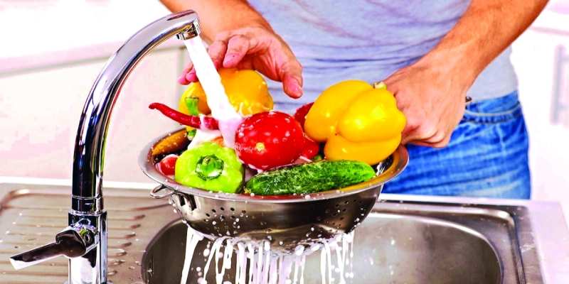 ضمان سلامة الأغذية ونظافتها
