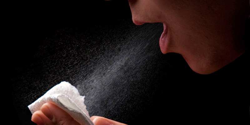كيف تنتشر الإنفلونزا الموسمية؟