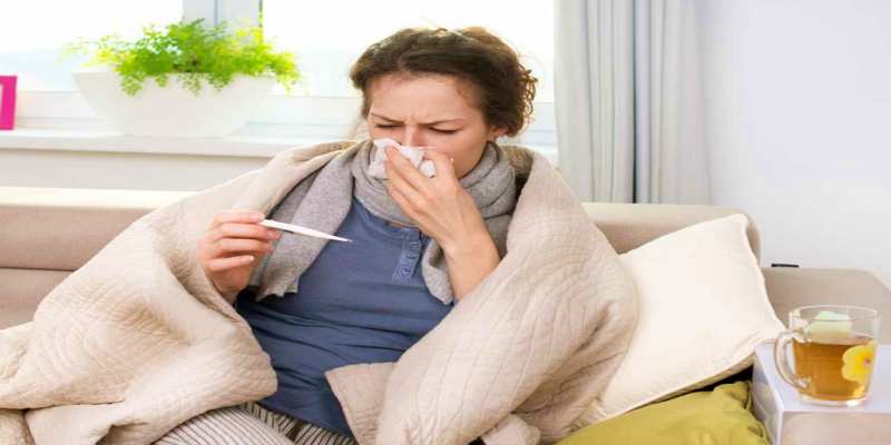 ما هي أهم الأعراض الشائعة الدالة على الإصابة بالانفلونزا الموسمية؟